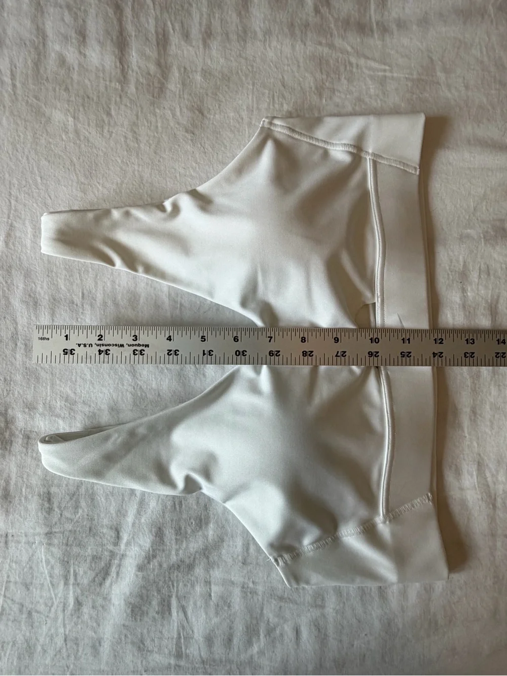 Nike Women’s Indy Plunge Cutout Sports Bra Size Large White Dri Fit